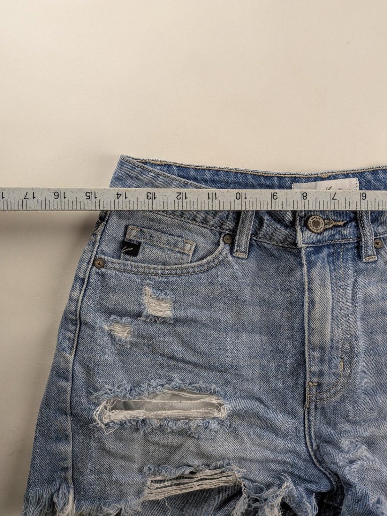 Kancan Distressed Denim High-Waisted Shorts Womens Small — image 6 of 7